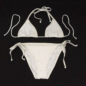VICTORIA SECRET  White string bikini.  NWOT. Sz S